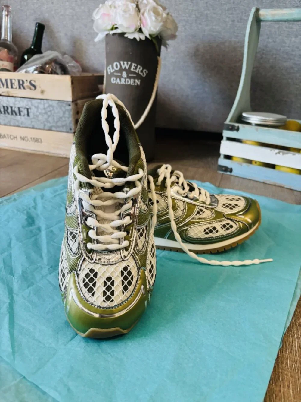 Steve Madden Pager Green Multi Size 7